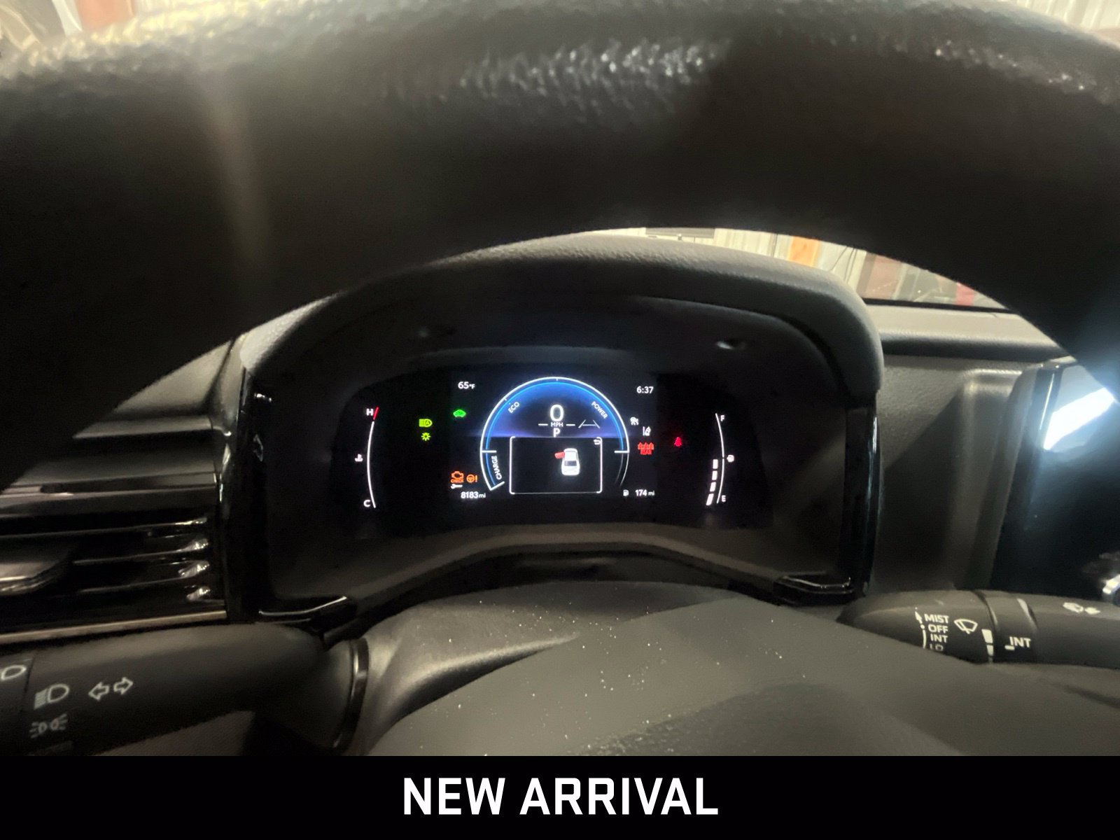 Used 2025 Toyota Camry LE FWD image 7