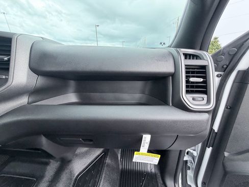 New 2026 RAM 3500 Tradesman w/ Chrome Appearance Group A AWD/4WD image 18