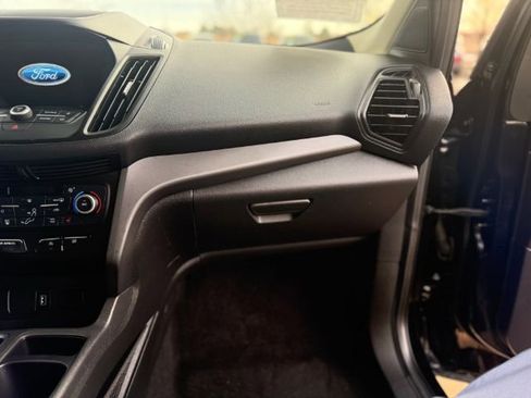 Used 2019 Ford Escape SEL image 24