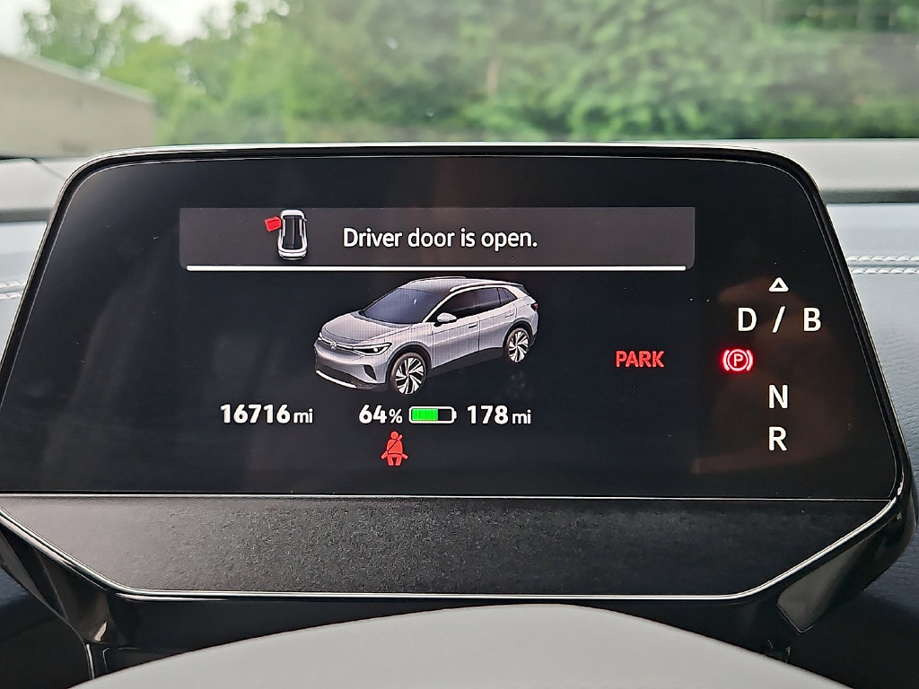 Certified 2025 Volkswagen ID.4 Pro S Plus AWD/4WD image 21