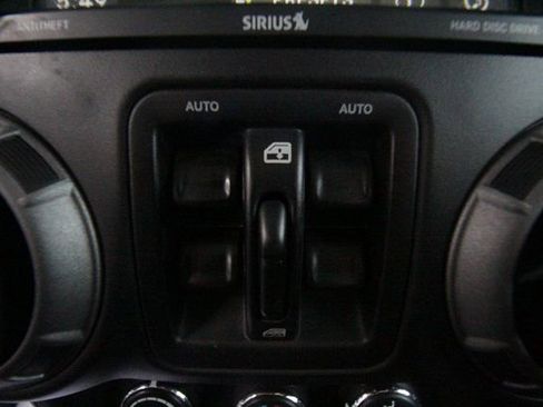 Used 2017 Jeep Wrangler Unlimited Sport image 21