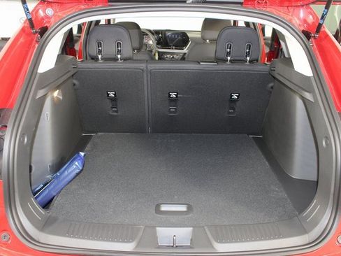 New 2026 Chevrolet Trax LS image 18