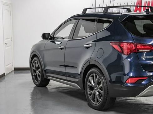 Used 2018 Hyundai Santa Fe Sport image 13