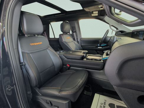 Used 2026 Ford Expedition Tremor AWD/4WD image 34