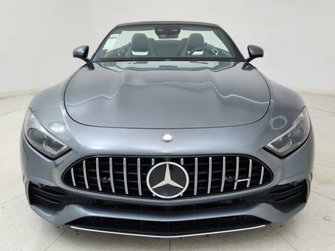 Used 2024 Mercedes-Benz SL 43 AMG image 2