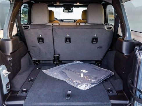 New 2026 Jeep Wrangler Unlimited Rubicon image 31