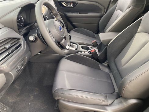 New 2025 Subaru Forester Touring image 15