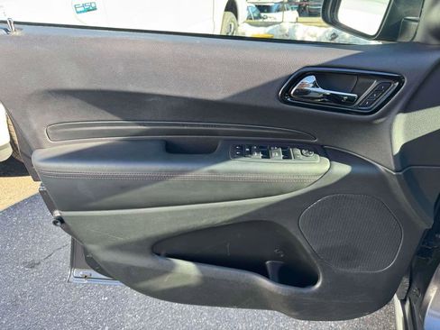 Used 2021 Dodge Durango R/T w/ Blacktop Package image 17