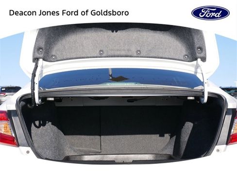 Used 2022 Honda Accord Touring image 14