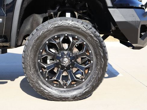 Used 2017 GMC Sierra 1500 Denali w/ Denali Ultimate Package image 48