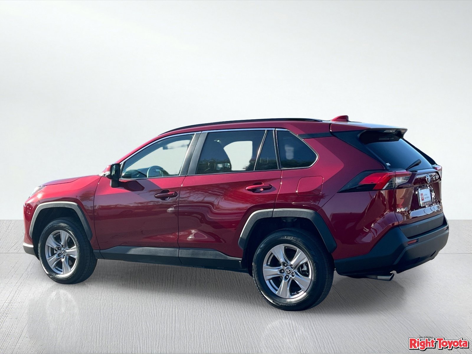 Certified 2025 Toyota RAV4 XLE AWD/4WD image 5