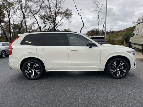 Used 2020 Volvo XC90 T8 R-Design image 30