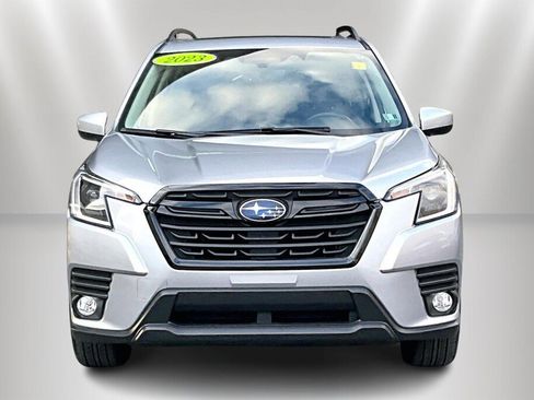 Certified 2023 Subaru Forester Premium image 2