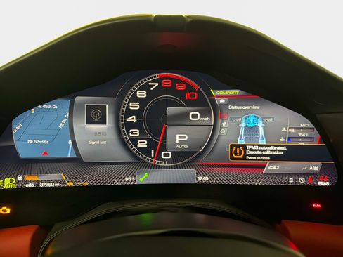 Used 2023 Ferrari Roma RWD image 31
