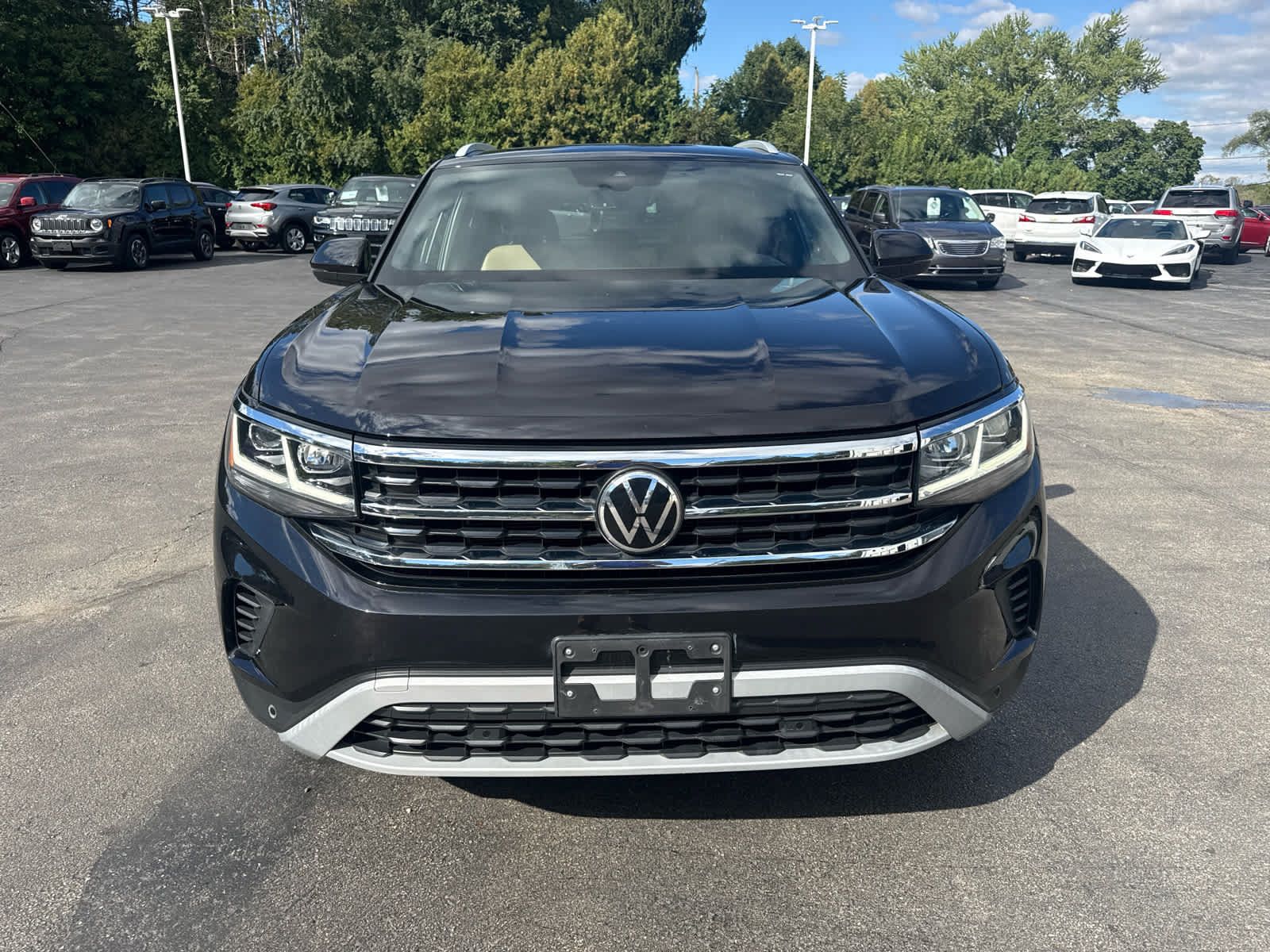 Used 2021 Volkswagen Atlas Cross Sport SEL w/ Cross Sport MDO Package AWD/4WD image 8