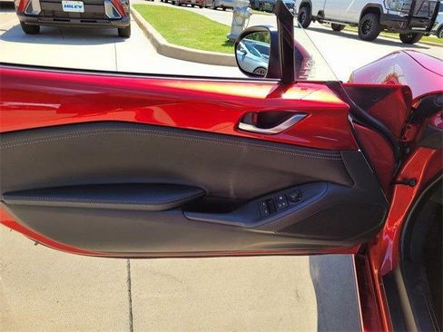 New 2025 MAZDA MX-5 Miata RF Grand Touring image 16