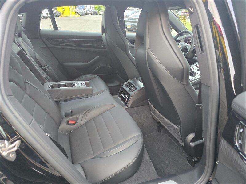 Used 2026 Porsche Panamera 4 AWD/4WD image 20
