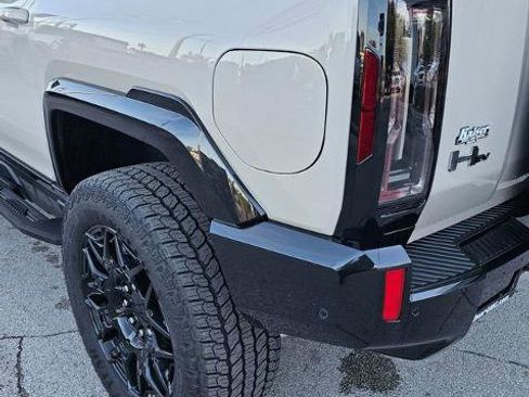 New 2026 GMC Hummer EV SUV image 14