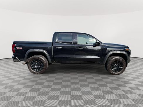 Used 2024 Chevrolet Colorado Trail Boss w/ Advanced Trailering Package AWD/4WD image 8