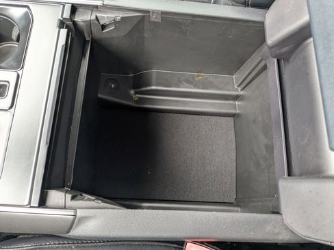 Certified 2025 Ford F150 Lariat image 31