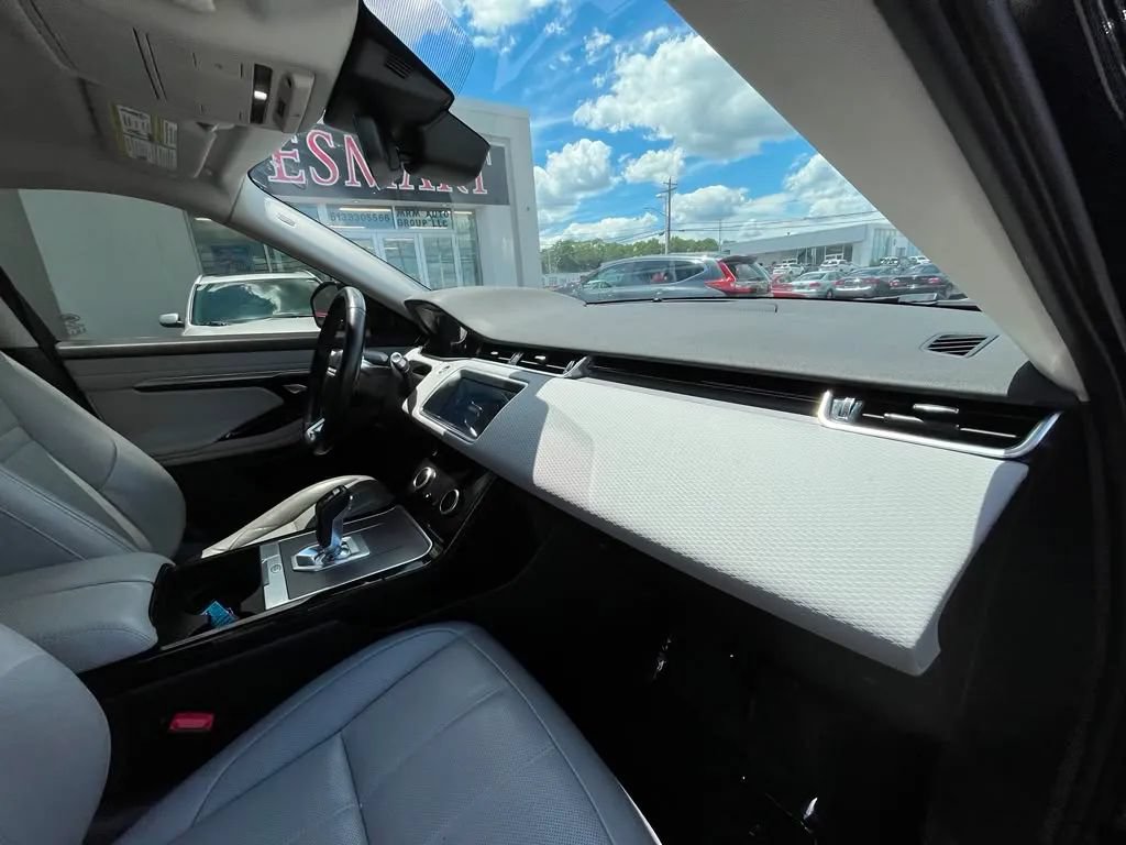 Used 2020 Land Rover Range Rover Evoque S AWD/4WD image 27