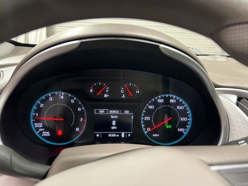 Used 2022 Chevrolet Malibu LS image 25