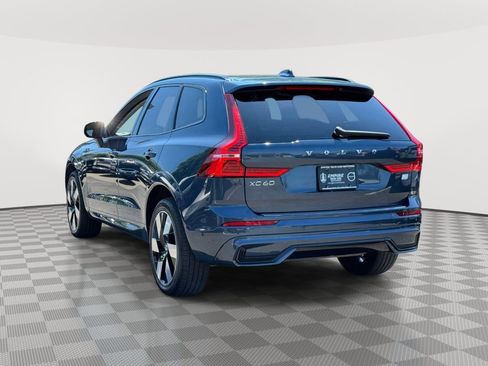 Used 2024 Volvo XC60 T8 Ultimate w/ Protection Package Premier AWD/4WD image 5