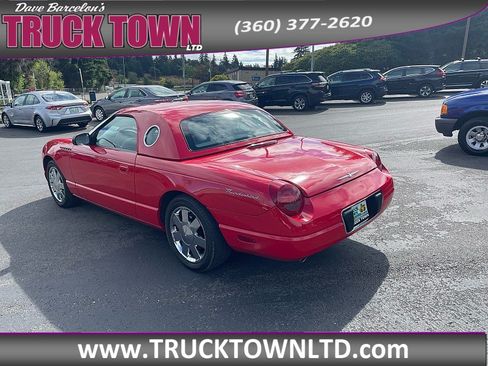 Used 2002 Ford Thunderbird RWD image 3