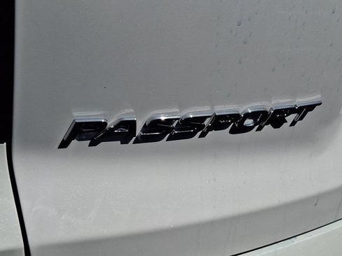 Used 2023 Honda Passport EX-L image 7