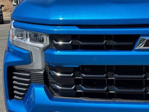 Used 2022 Chevrolet Silverado 1500 RST w/ Convenience Package II AWD/4WD image 48