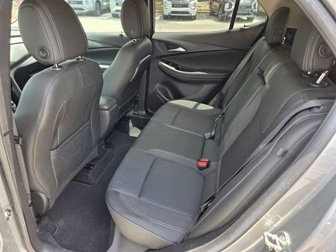 Used 2023 Buick Encore GX Select w/ Sport Touring Package FWD image 9