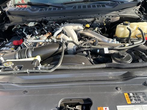 Used 2023 Ford F250 XL w/ XL Off-Road Package image 11