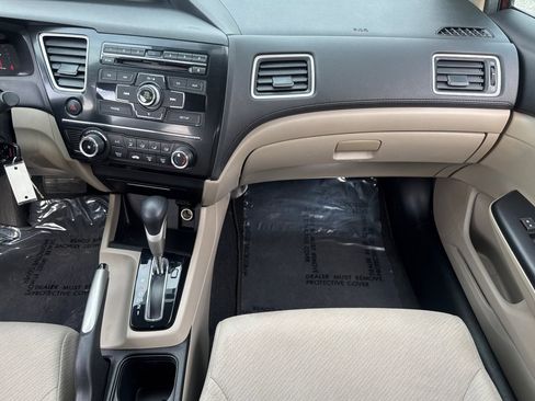 Used 2013 Honda Civic LX image 29