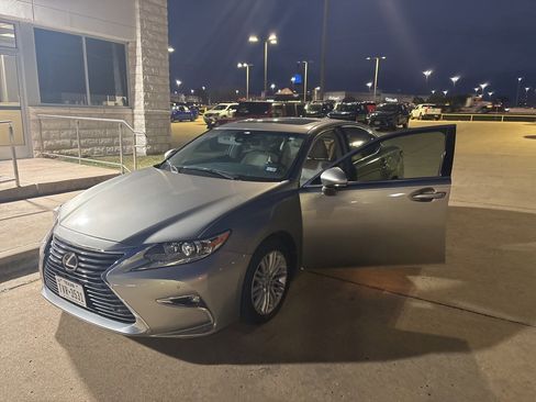 Used 2017 Lexus ES 350 image 1