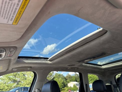 Used 2023 Kia Telluride SX Prestige image 45