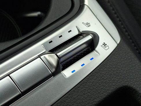 New 2026 Kia Carnival SX image 17