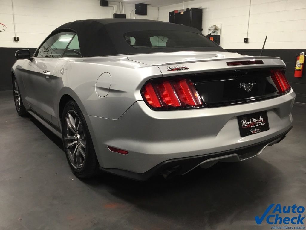 Used 2016 Ford Mustang Premium RWD image 19