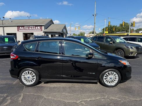 Used 2018 Ford C-MAX SE FWD image 2