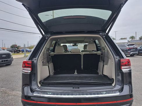 Used 2024 Volkswagen Atlas SEL Premium R-Line image 26