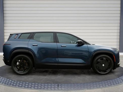 Used 2023 Fisker Ocean Ultra AWD/4WD image 8