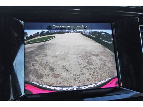 Used 2022 Dodge Durango GT image 27