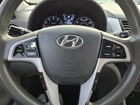 Used 2014 Hyundai Accent GLS w/ Option Group 2 image 23