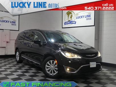 Used 2018 Chrysler Pacifica Touring-L Plus
