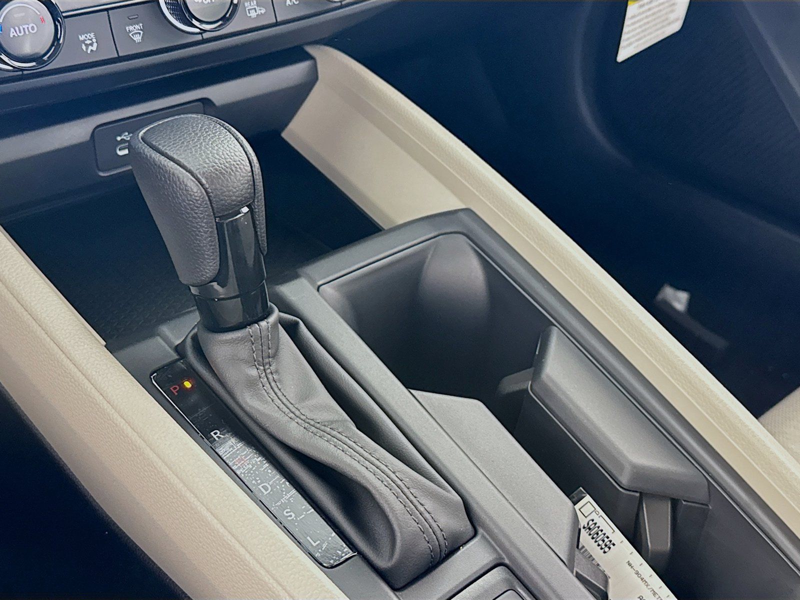 Used 2025 Honda Accord SE image 16