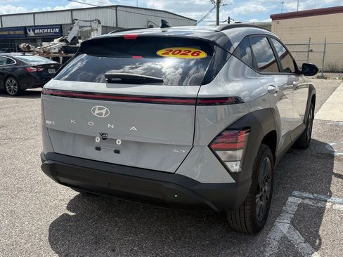 Used 2026 Hyundai Kona SEL Sport image 3