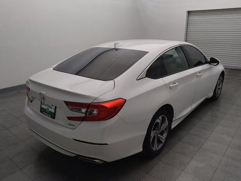 Used 2018 Honda Accord EX-L image 9