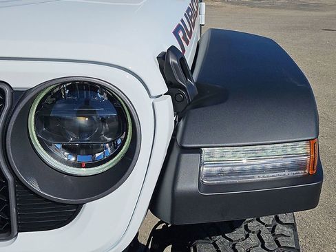 New 2025 Jeep Wrangler Unlimited Rubicon w/ Convenience Group image 18