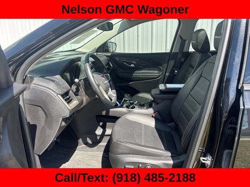 Used 2024 GMC Terrain Denali w/ Black Diamond Edition AWD/4WD image 7