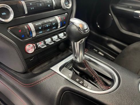 Used 2021 Ford Mustang GT Premium w/ Equipment Group 401A image 10