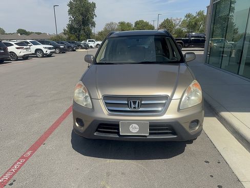 Used 2006 Honda CR-V SE image 2